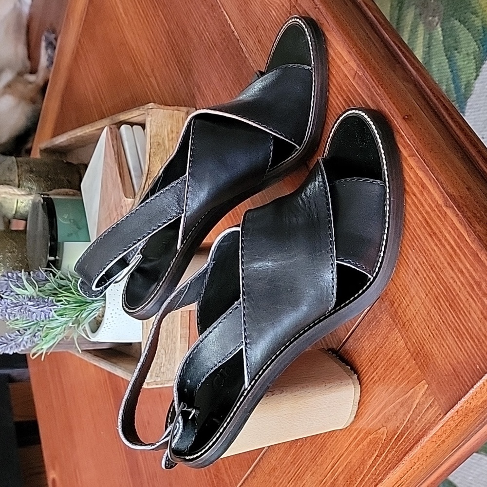 Chloe sandals